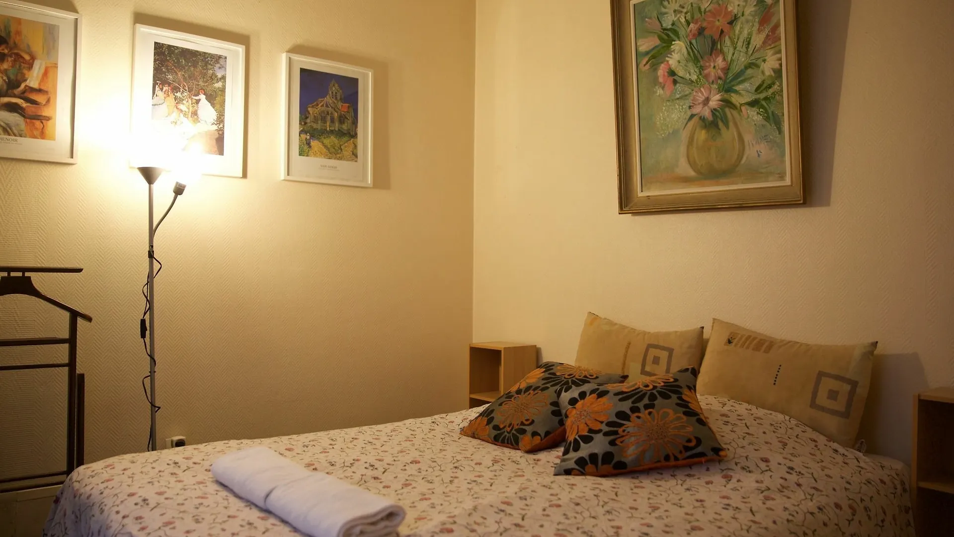 Montmartre Apartments - Degas