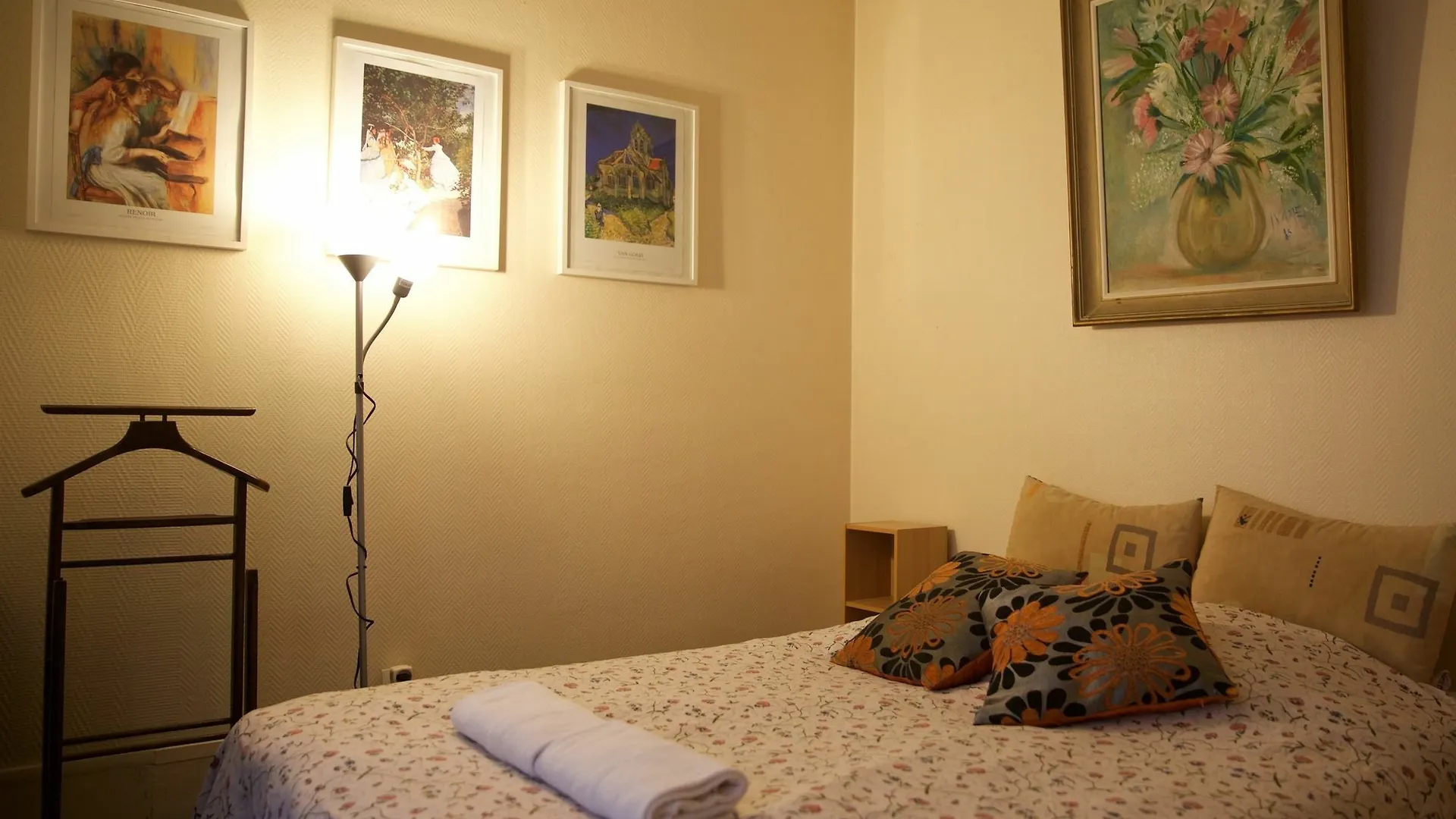 Montmartre Apartments - Degas